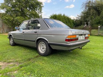 BMW e28 520i - 5