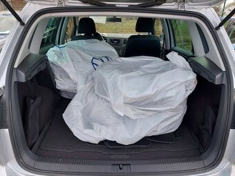 Volkswagen Golf Sportsvan 1.2 Tsi 81KW 103 tis km 9/2014 TOP - 5