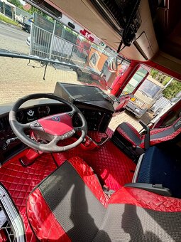 Scania R560 Tahač Navěsu - 5