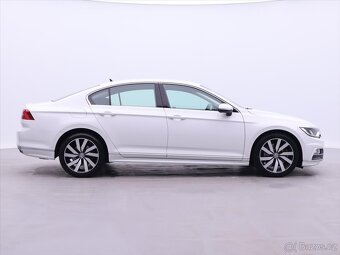 Volkswagen Passat 2,0 TSI 200kW DSG CZ R-line DPH (2019) - 5