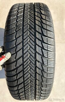 Gla r19 glb r19 Eqa r19 eqb r19 Mercedes R19 EQA - 5