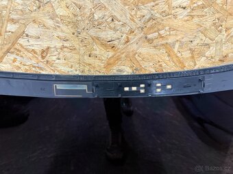 ZADNÍ OKNO AUDI A4 B7 SEDAN - 5