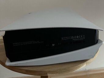 Playstation 5 s mechanikou - 5