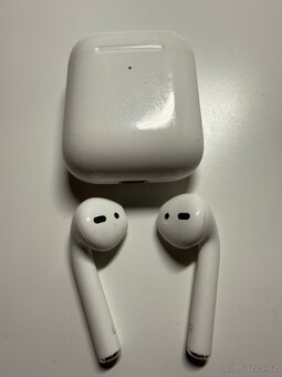 Apple AirPods 2.generace - 5