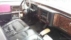 Cadillac Fleetwod Brougham - 5