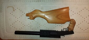 Flobert Chiappa Little Badger 6mm kat.D - 5