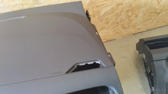 Airbagová sada Volkswagen sportsvan s novou originální desko - 5