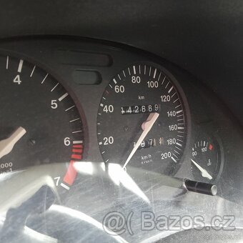 Opel corsa b 1L rv 99 - 5