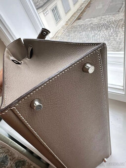 Hermes Kelly Bag 32 Etoupe S fakturou, krabicí, prachovým sá - 5