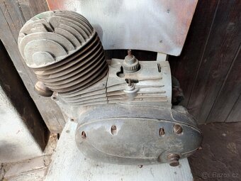 Motor jawa - 5