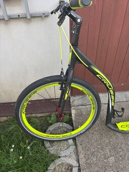 Koloběžka Crussis Urban 4.2 černo-žlutá - 5