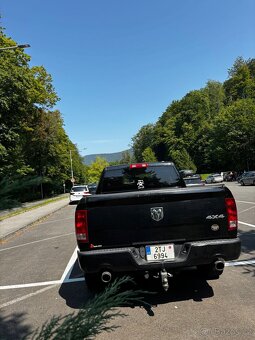 Dodge Ram 5.7hemi - 5
