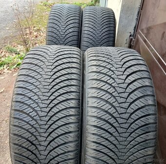 zimní pneu 215/45 r16 - 5