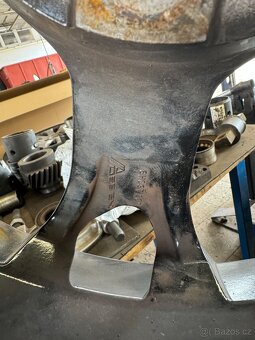 Kola 5x127 r20 na Wrangler JK Jl s pneu BFGOODRICH - 5