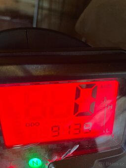 Aprilia Tuono 125 - 5