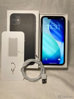 iPhone 11, 64GB černý - 5