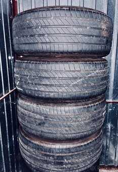 Letní pneu Michelin - Tesla - elektromobil - 5