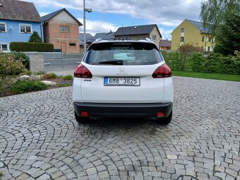 Peugeot 2008, 1.2 PureTech 110, ČR, 1. maj., jen 14 700 km - 5