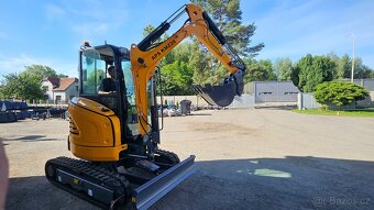 bagr, rypadlo - motor yanmar - 5