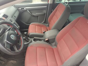 Volkswagen Touran 2.0tdi - 5