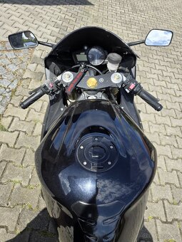 Yamaha YZF R1 (30t km) - 5