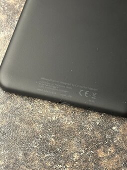 Čtečka knih Tolino Shine 2 HD 2GB černá - 5