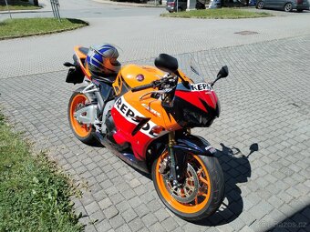 Honda cbr 600 repsol - 5