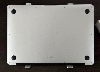 Macbook Air 2014 I5 4GB RAM 128GB SSD (Stav 7,5/10) - 5