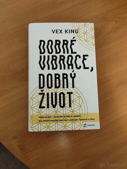 Několik knih, jazyky, politika, komedie - 5