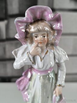 Starožitná porcelánová figurka - Dáma s kabelkou - 5