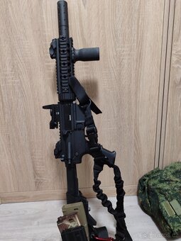 Airsoft replika zbraně M4 od Lancer tactical - 5