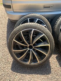 Sada kol Rial R18 5x100, 225/40 R18 - 5