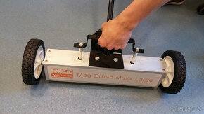 Magnetický smeták podlahový - 5