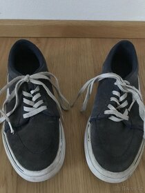 Befado 34, NIke 36 - 5