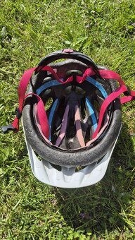 Dětská cyklo helma Giro - 5