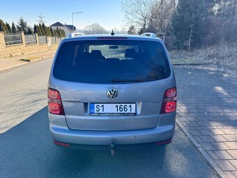 Volkswagen Touran 1.9 TDI 77kW Highline - 5