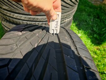 Audi Q7, Mercedes ML letní 275/45/20. - 5