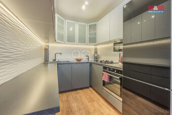 Prodej bytu 3+kk, 77 m², Kladno, ul. Vít. Nezvala - 5