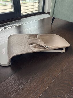 Babybjörn lehátko Bliss Grey beige Mesh, světlá konstrukce - 5