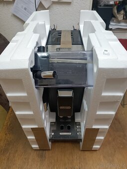 Automatický kávovar DéLonghi Eletta - 5