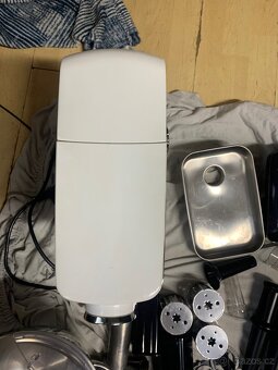 Philco multifunkční kuchyňský robot - 5