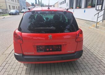 Peugeot 207 1,6 HDI SW Panorama HDI nafta manuál 66 kw - 5