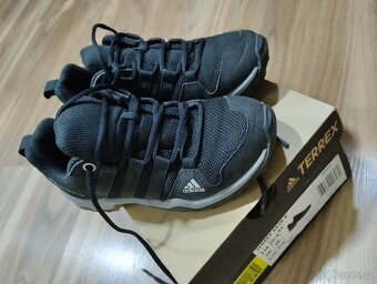 Outdoorové boty Adidas terrex vel.28.5 - 5
