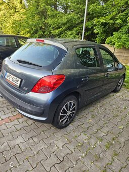 Peugeot 207 - 5