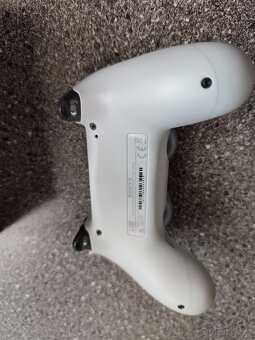 PS4 DUALSHOCK OVLADAČ CRYSTAL ROZBALENO ZÁRUKA - 5