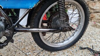 CZ ENDURO 175/992, 250/988 - 5
