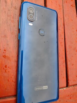 Motorola One Vision - mobil jako nový - 5