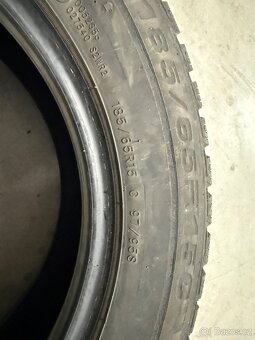 prodám zimní 185/65/15C Sailun - 5