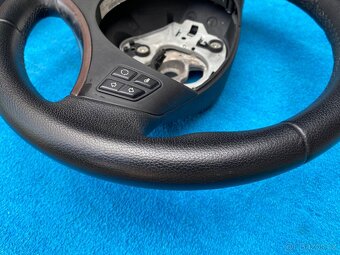 BMW e90 e91 e92 e93 volant - 5