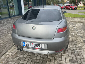 Alfa Romeo GT 3.2 V6 - 5